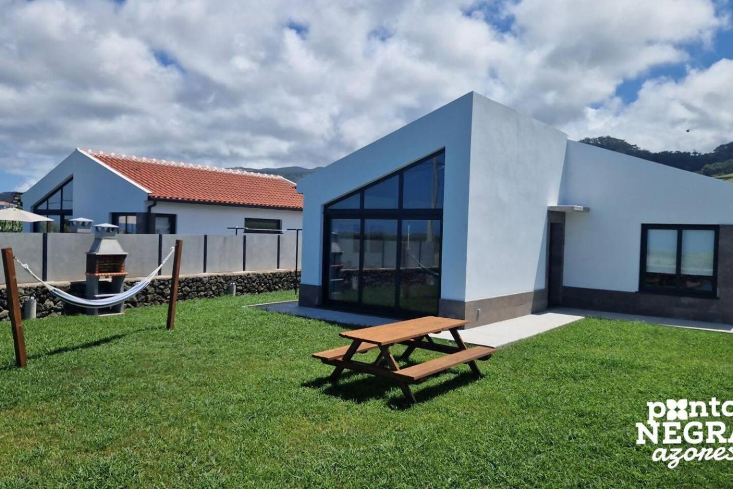 Photography House By Pontanegraazores Altares Eksteriør bilde